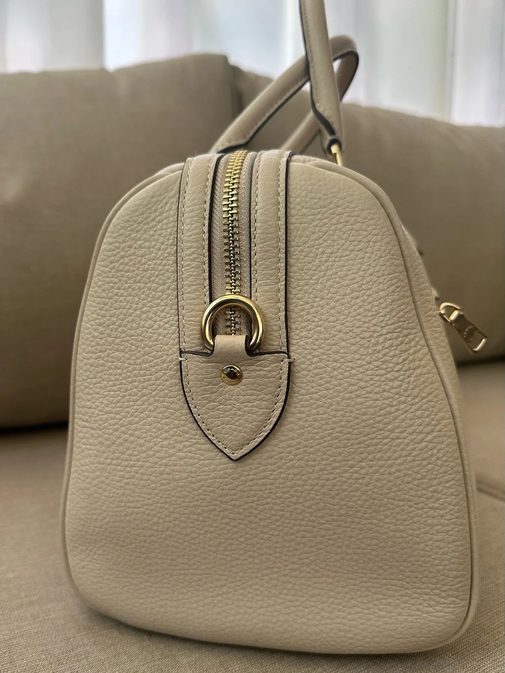 Rowan Large Satchel Bag in Ivory - Picture 3 of 9
